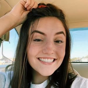 Meet your Posher, Ashlyn